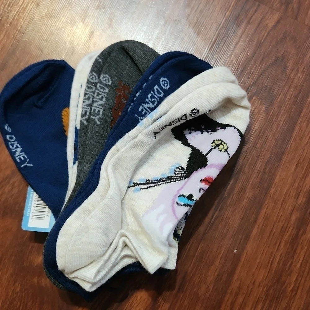 Disney The Little Mermaid Socks Size 4-10 Shoe 5 pair No Show Ursla
